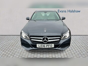 Used Mercedes-Benz C Class 2016 for sale - 77294231: Photo