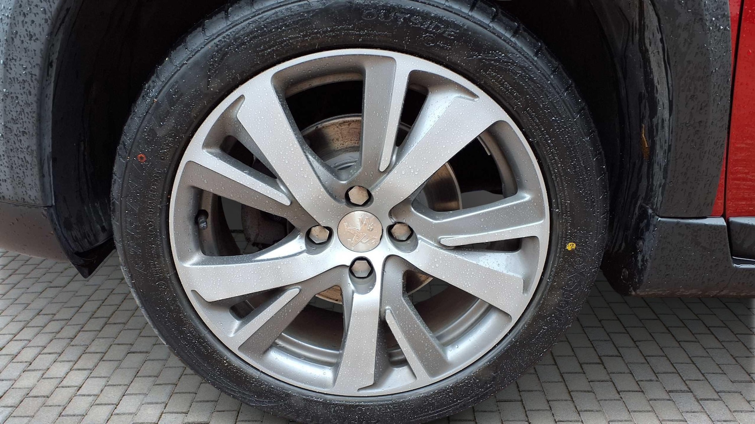 Used Peugeot 2008 2018 for sale - 76755328: Photo 11