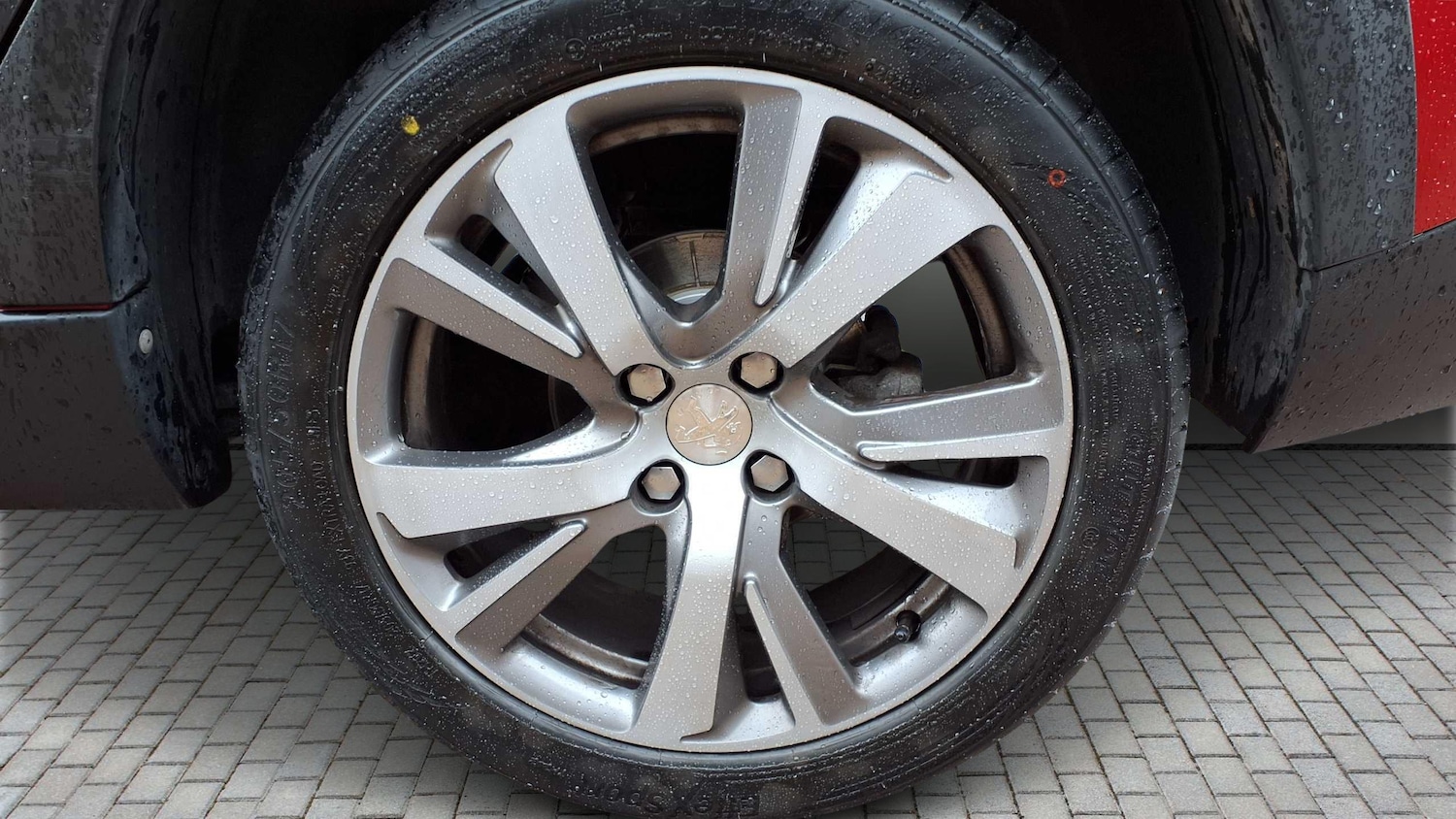 Used Peugeot 2008 2018 for sale - 76755328: Photo 12