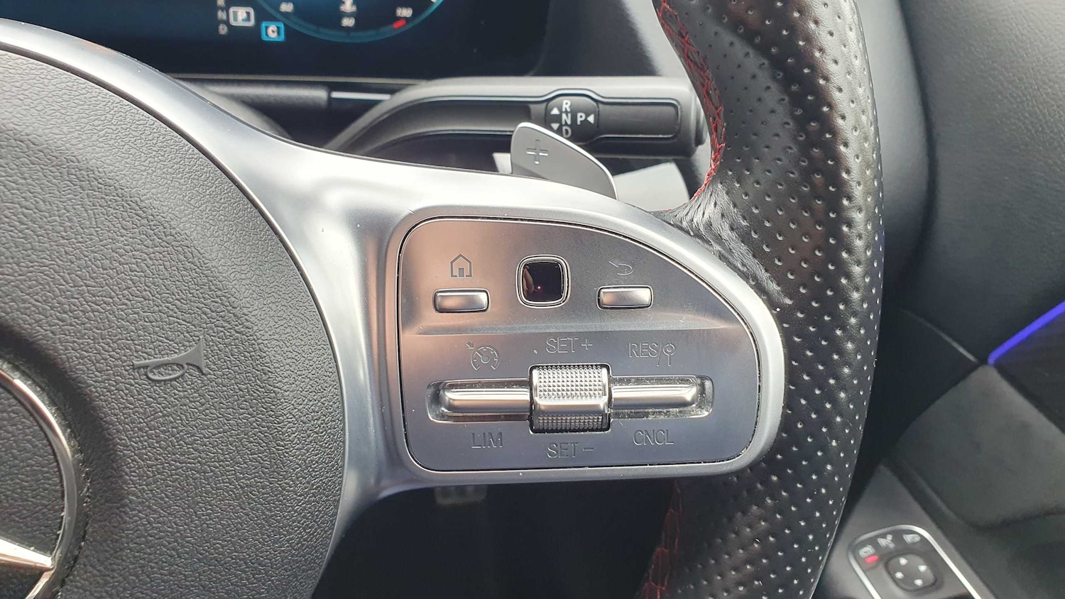 Used Mercedes-Benz GLA 2021 for sale - 75981396: Photo 27