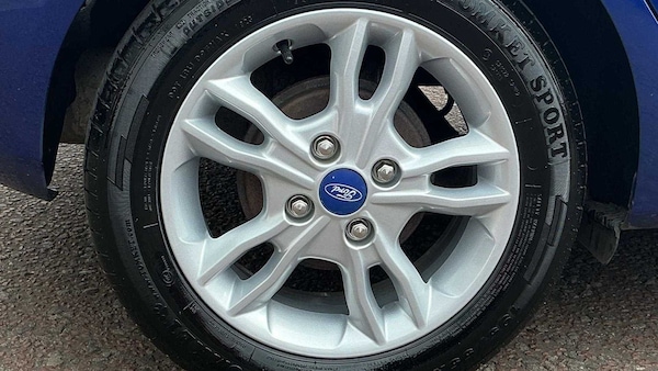 Used Ford Fiesta 2014 for sale - 76286394: Photo 7