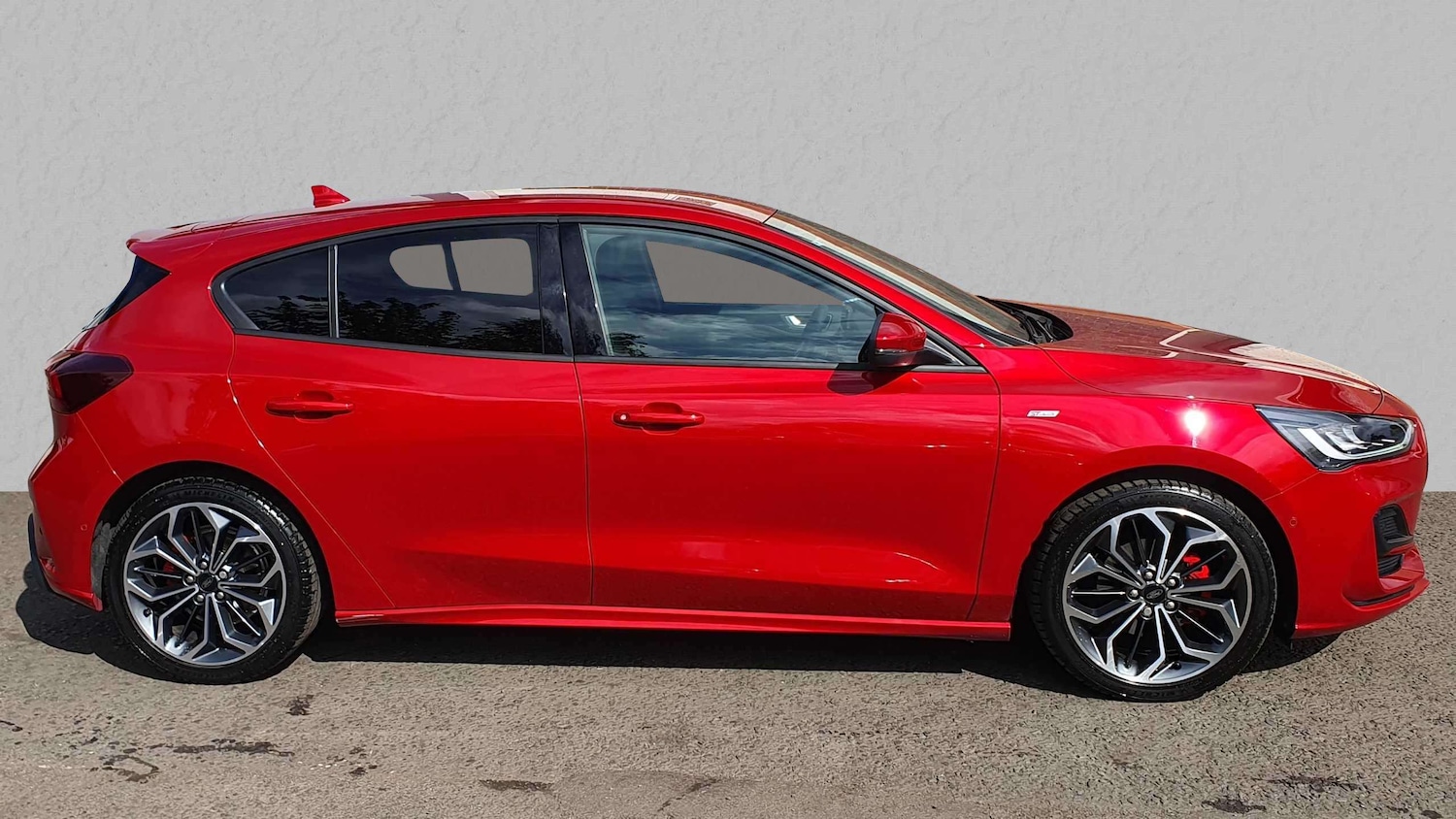 Used Ford Focus 2023 for sale - 76488189: Photo 3