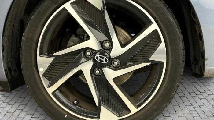 Used Hyundai i10 2023 for sale - 76755223: Photo 11