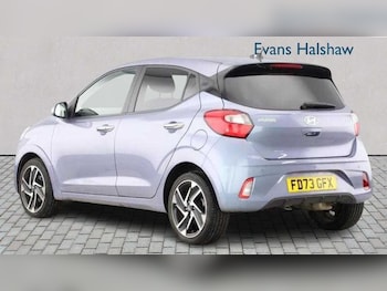 Used Hyundai i10 2023 for sale - 76755223: Photo