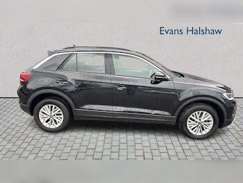 Used Volkswagen T-Roc 2024 for sale - 78473142: Photo