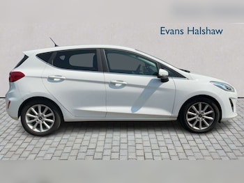 Used Ford Fiesta 2017 for sale - 79250895: Photo