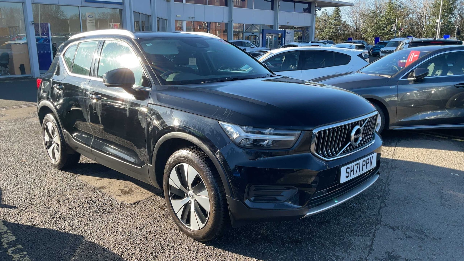Used Volvo XC40 for sale - 77706808: Photo 1
