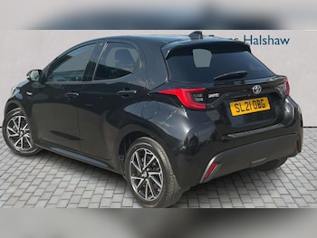 Used Toyota Yaris 2021 for sale - 79015357: Photo