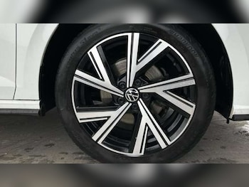 Used Volkswagen Polo 2022 for sale - 76401347: Photo