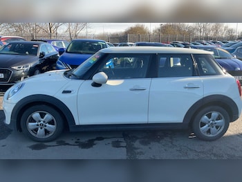 Used MINI Hatch 2018 for sale - 77553144: Photo