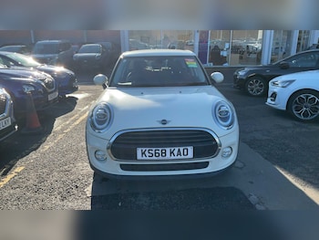 Used MINI Hatch 2018 for sale - 77553144: Photo
