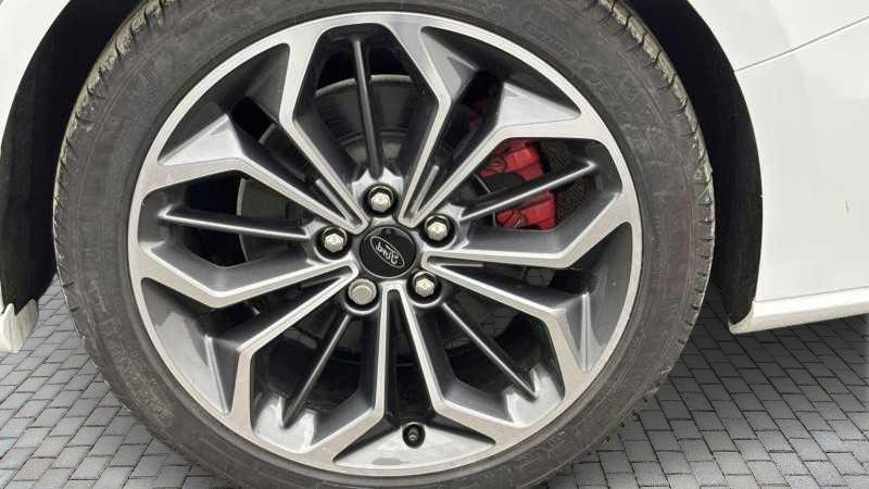 Used Ford Focus 2023 for sale - 76755272: Photo 11