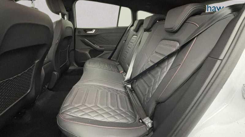 Used Ford Focus 2023 for sale - 76755272: Photo 9