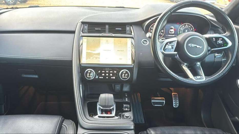 Used Jaguar E-Pace 2021 for sale - 76401374: Photo 5