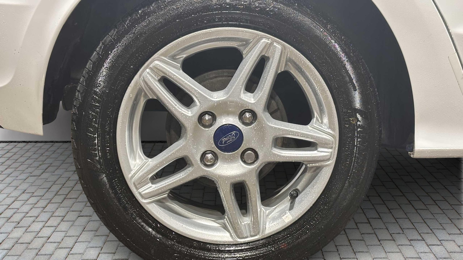 Used Ford Ka+ 2017 for sale - 76804787: Photo 10