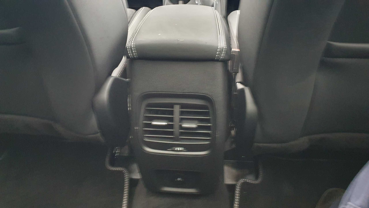 Used Ford Kuga 2024 for sale - 76218346: Photo 13