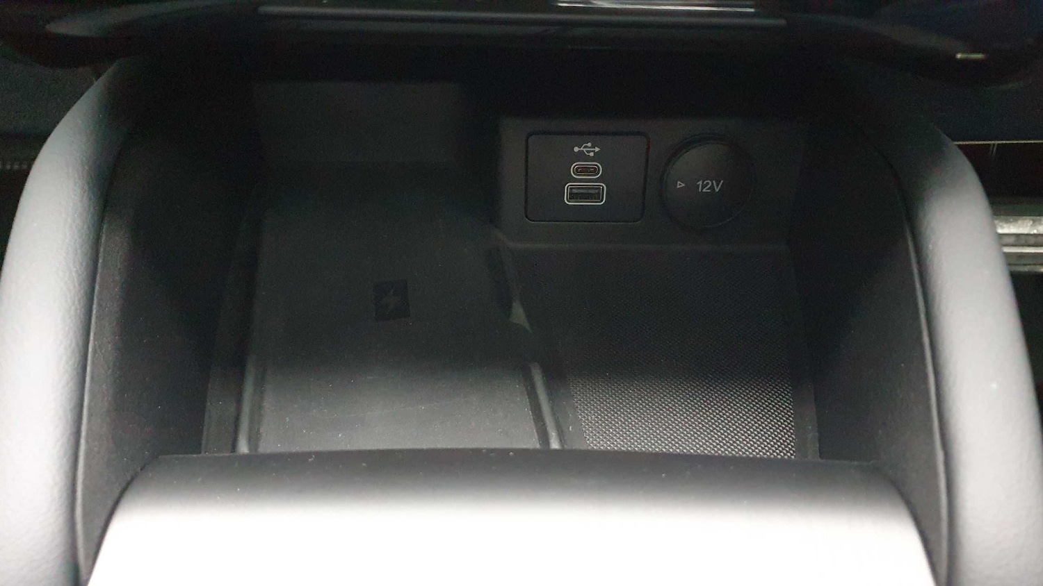 Used Ford Kuga 2024 for sale - 76218346: Photo 21