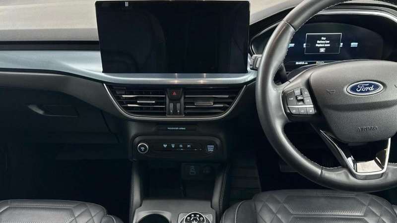 Used Ford Focus 2022 for sale - 76176877: Photo 5