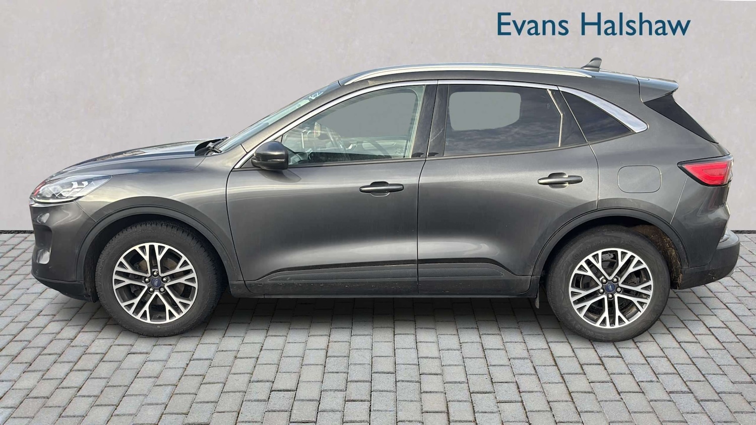 Used Ford Kuga 2022 for sale - 77740763: Photo 3