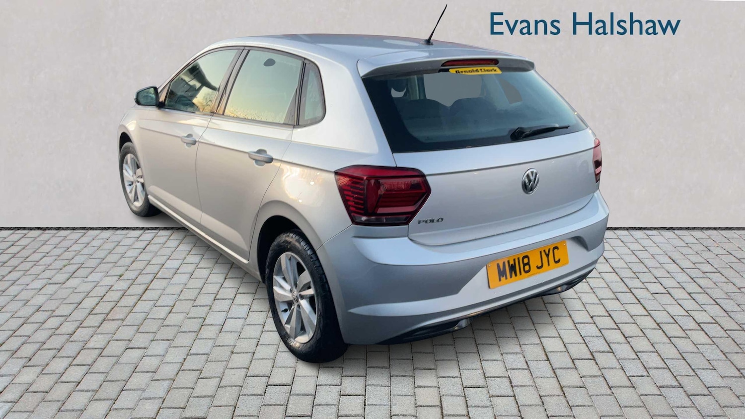 Used Volkswagen Polo for sale - 77257448: Photo 2