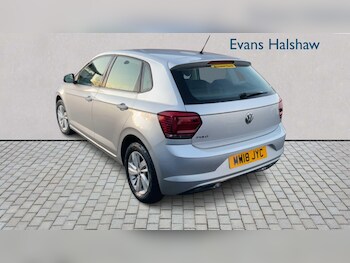 Used Volkswagen Polo 2018 for sale - 77257448: Photo