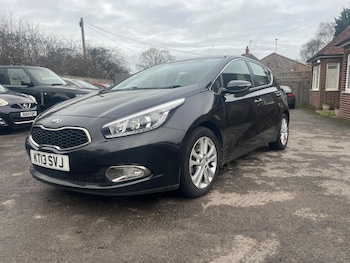 Used Kia Ceed 2013 for sale - 76936053: Photo