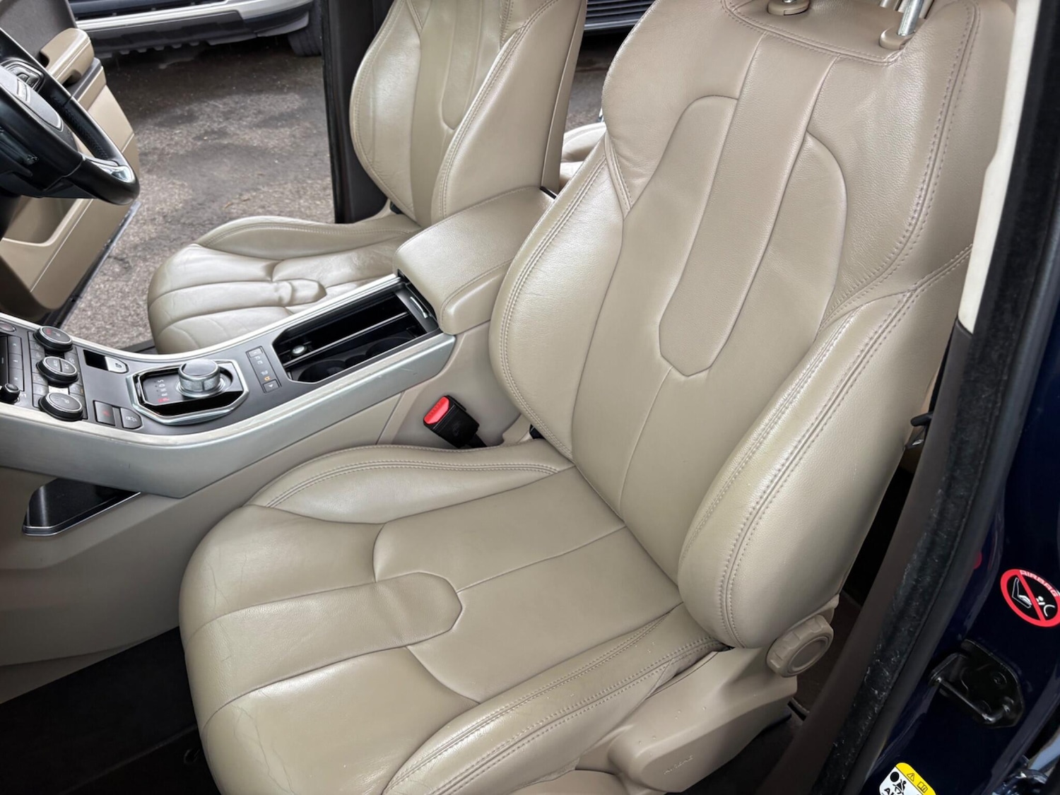 Used Land Rover Range Rover Evoque 2013 for sale - 77278500: Photo 10