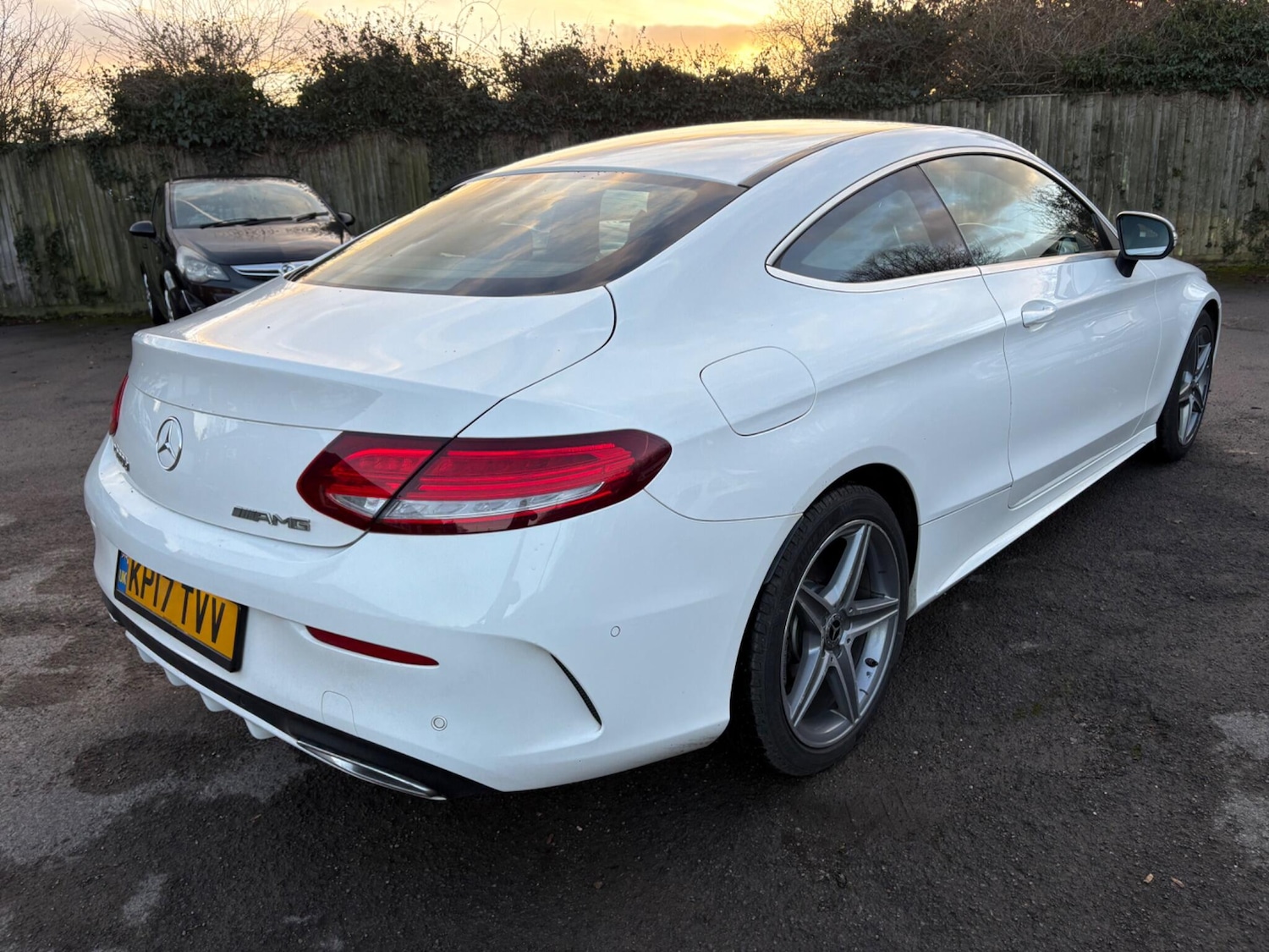 Used Mercedes-Benz C Class 2017 for sale - 77155873: Photo 2