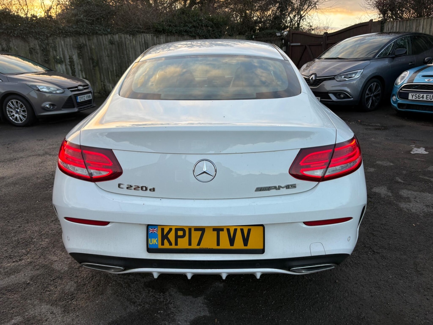 Used Mercedes-Benz C Class 2017 for sale - 77155873: Photo 5