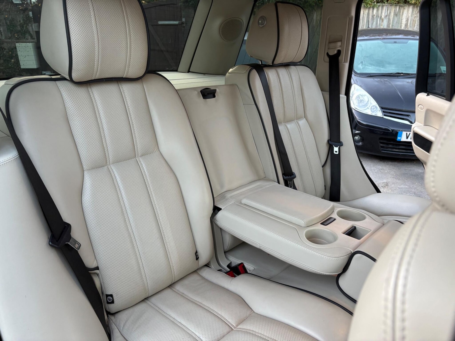 Used Land Rover Range Rover for sale - 76701482: Photo 11