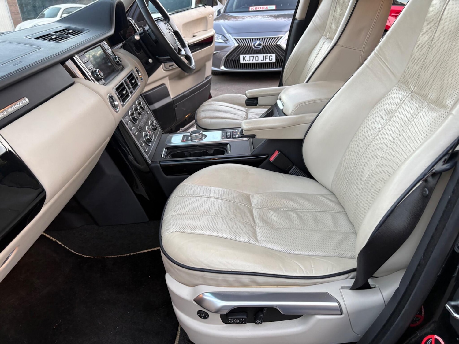 Used Land Rover Range Rover for sale - 76701482: Photo 12