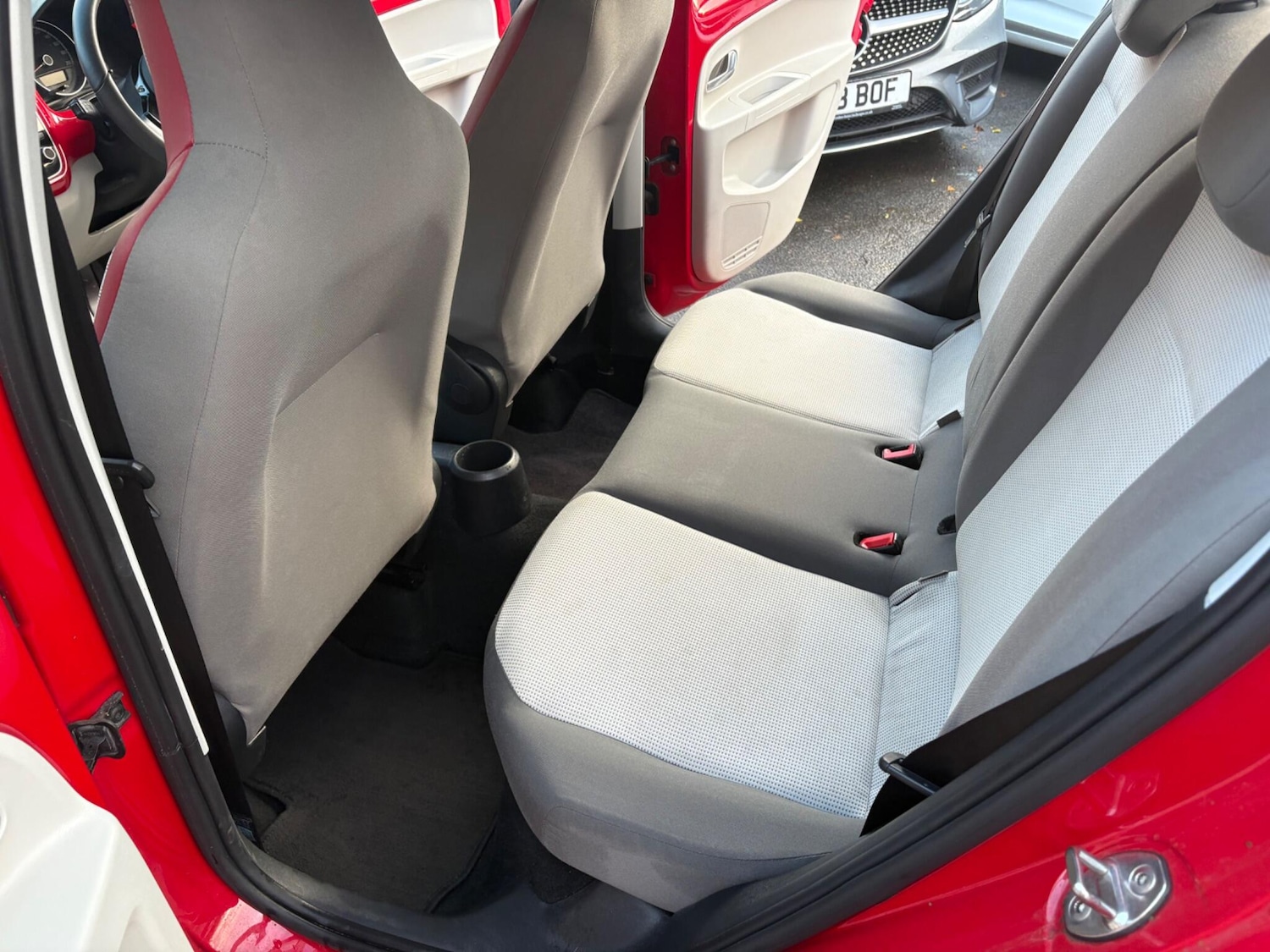 Used Volkswagen up! for sale - 76702156: Photo 25