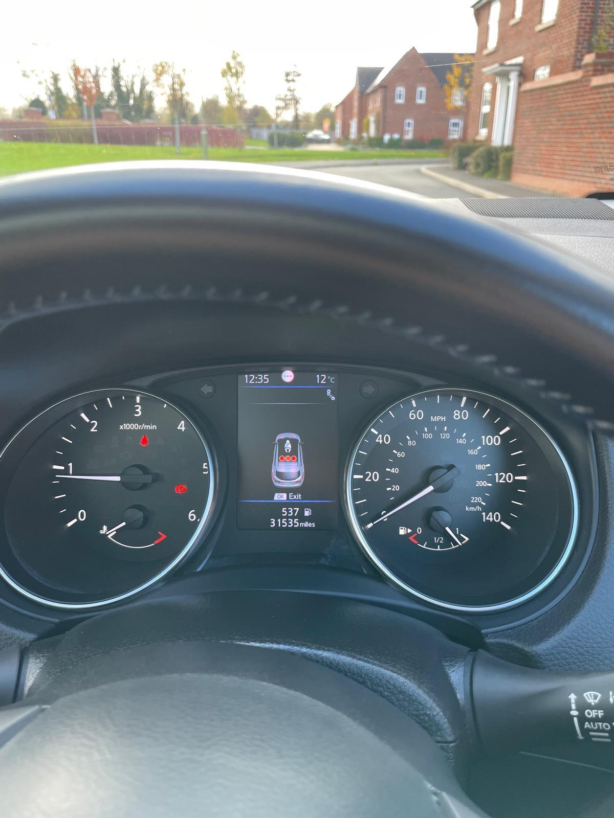 Used Nissan Qashqai for sale - 76727857: Photo 16