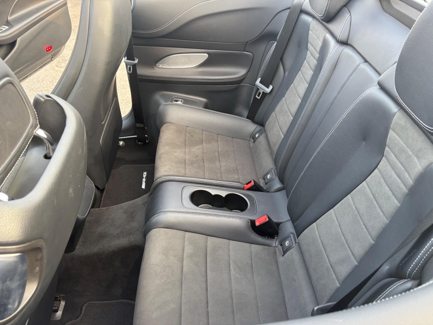 Used Mercedes-Benz E Class for sale - 77017109: Photo 21