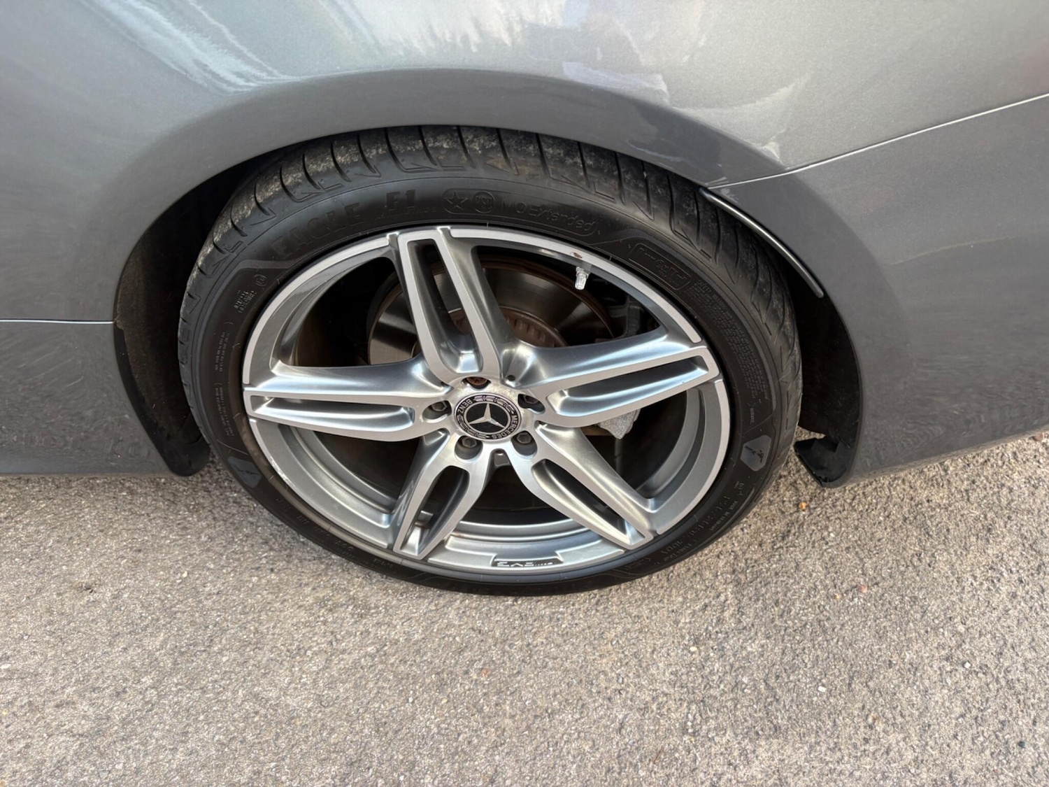 Used Mercedes-Benz E Class for sale - 77017109: Photo 26