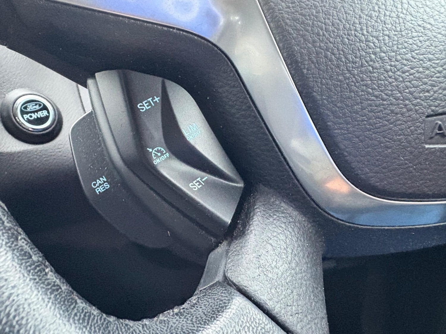 Used Ford Focus 2012 for sale - 77155844: Photo 24