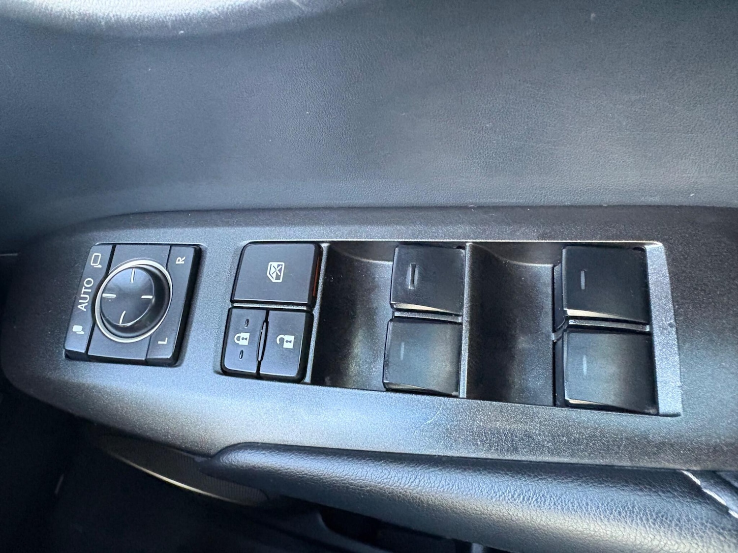 Used Lexus NX 2015 for sale - 76965652: Photo 22