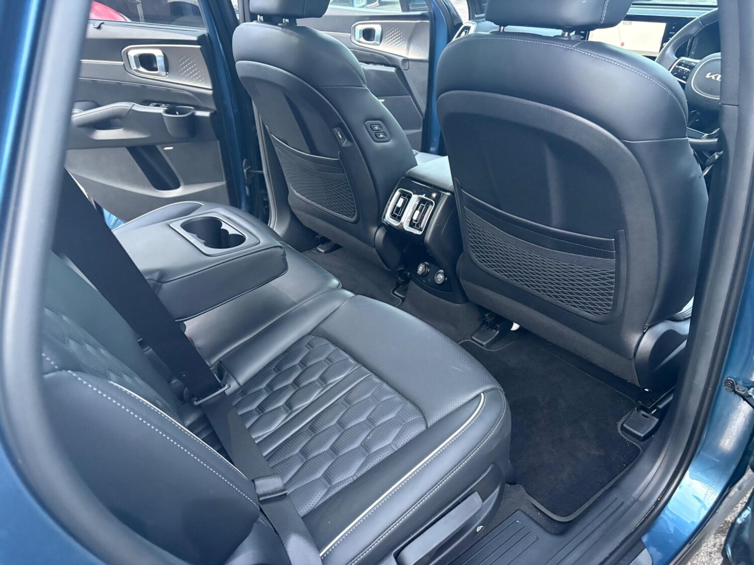 Used Kia Sorento for sale - 76701010: Photo 11