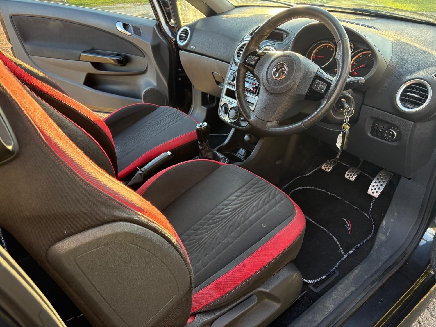 Used Vauxhall Corsa for sale - 76701835: Photo 10