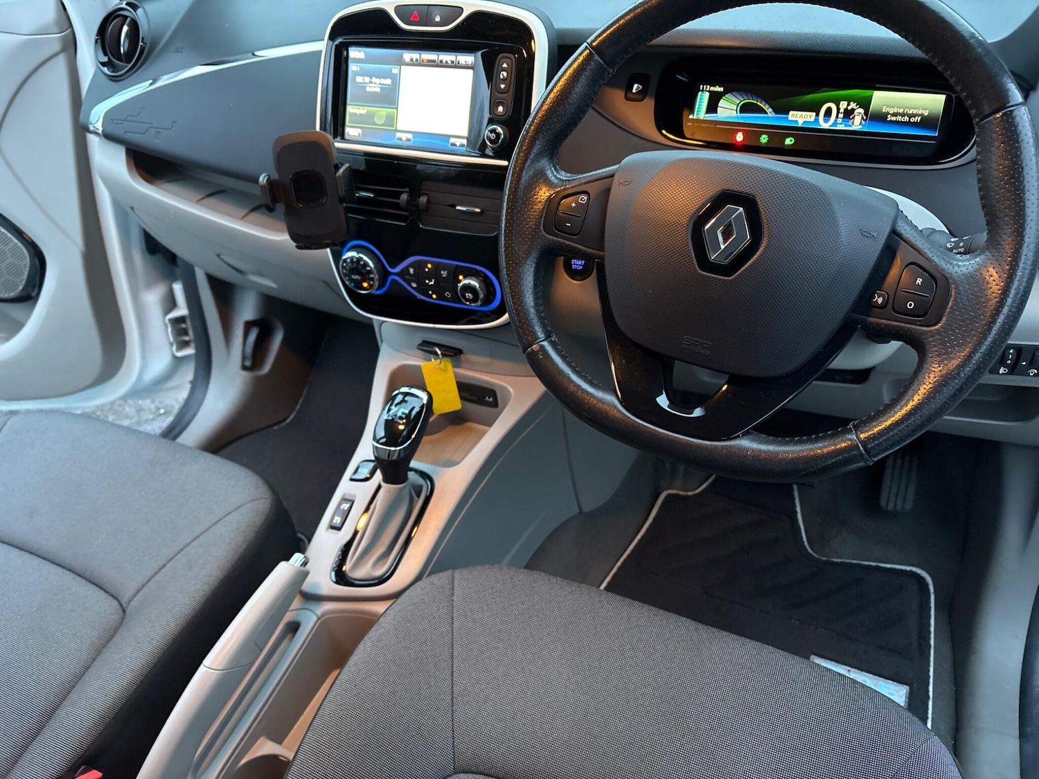 Used Renault Zoe for sale - 77290523: Photo 10