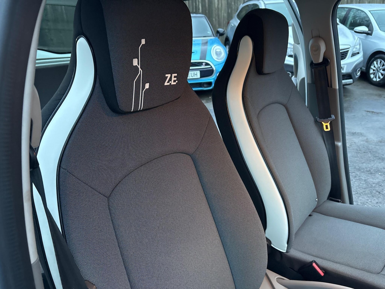 Used Renault Zoe for sale - 77290523: Photo 15