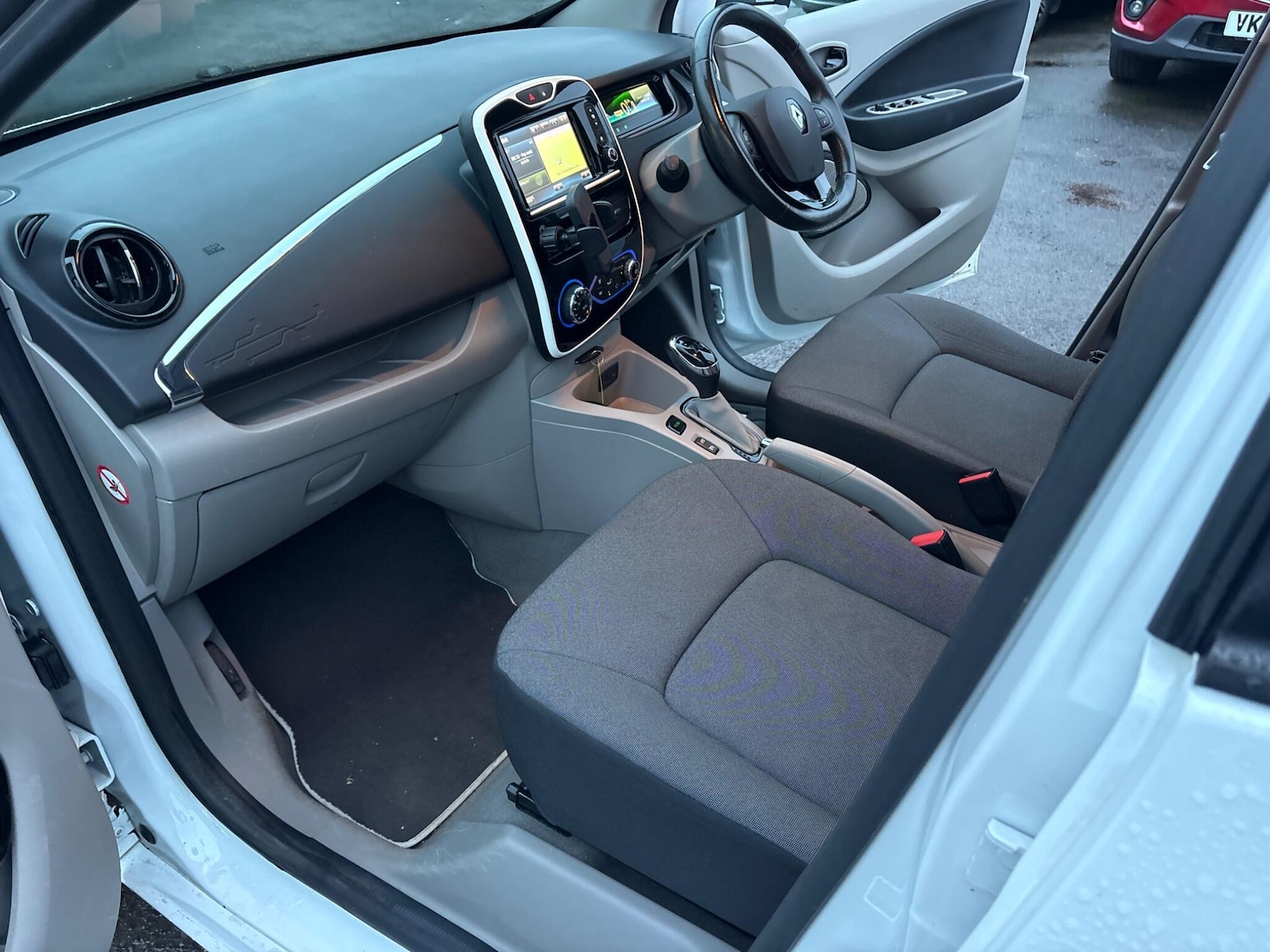 Used Renault Zoe for sale - 77290523: Photo 9