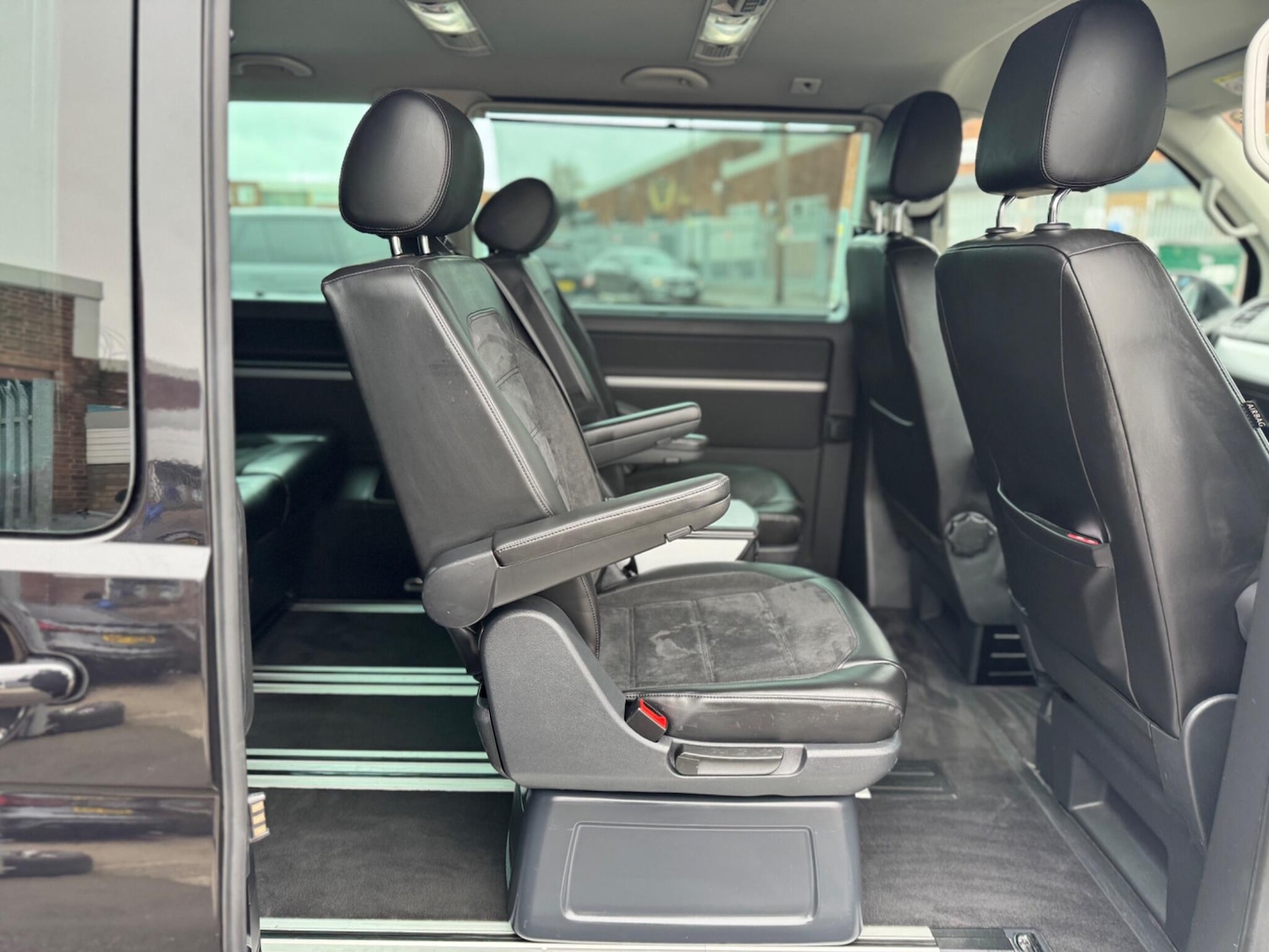 Used Volkswagen Caravelle 2017 for sale - 77978226: Photo 22