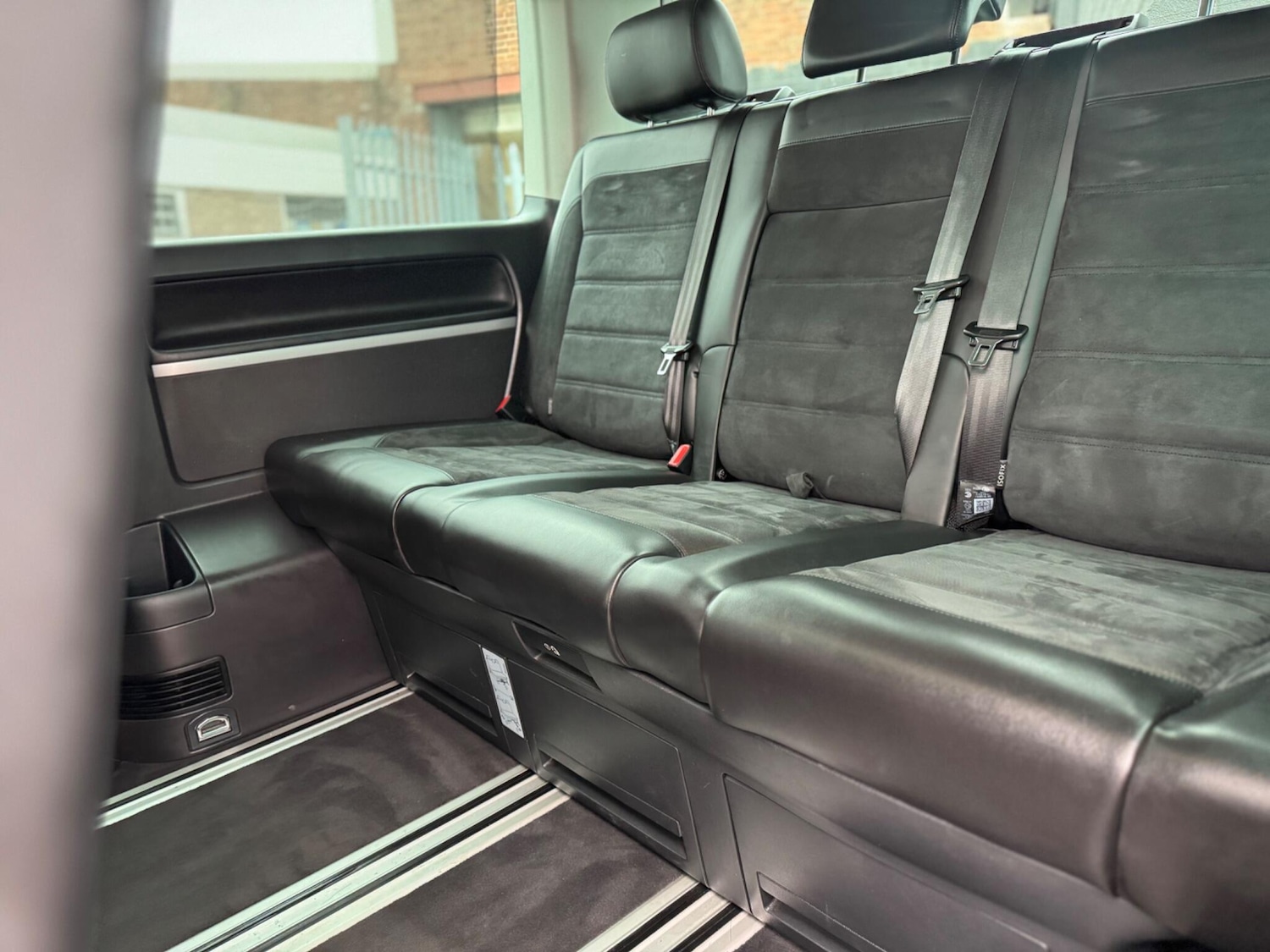 Used Volkswagen Caravelle 2017 for sale - 77978226: Photo 8