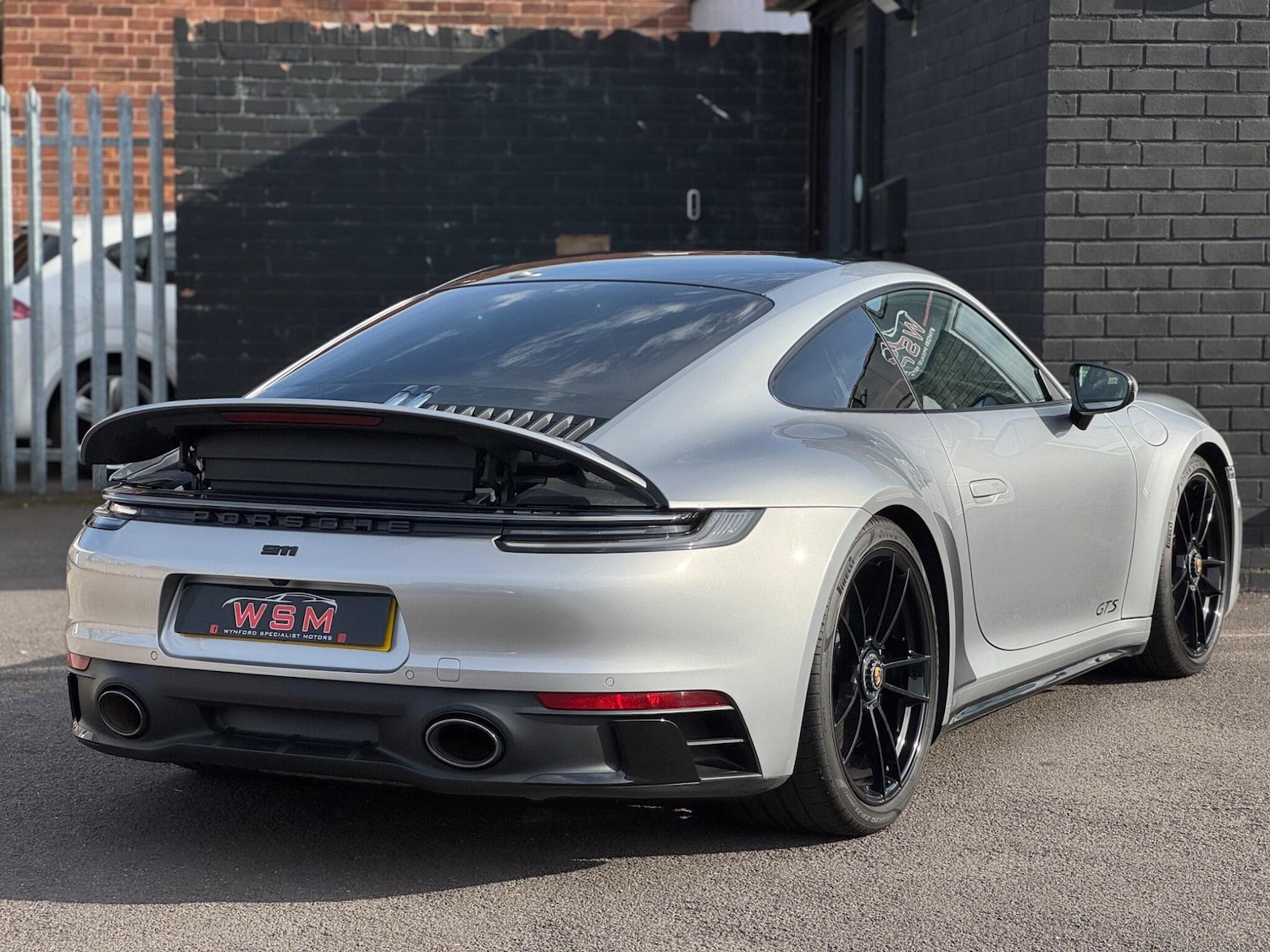 Used Porsche 911 2022 for sale - 76988490: Photo 24