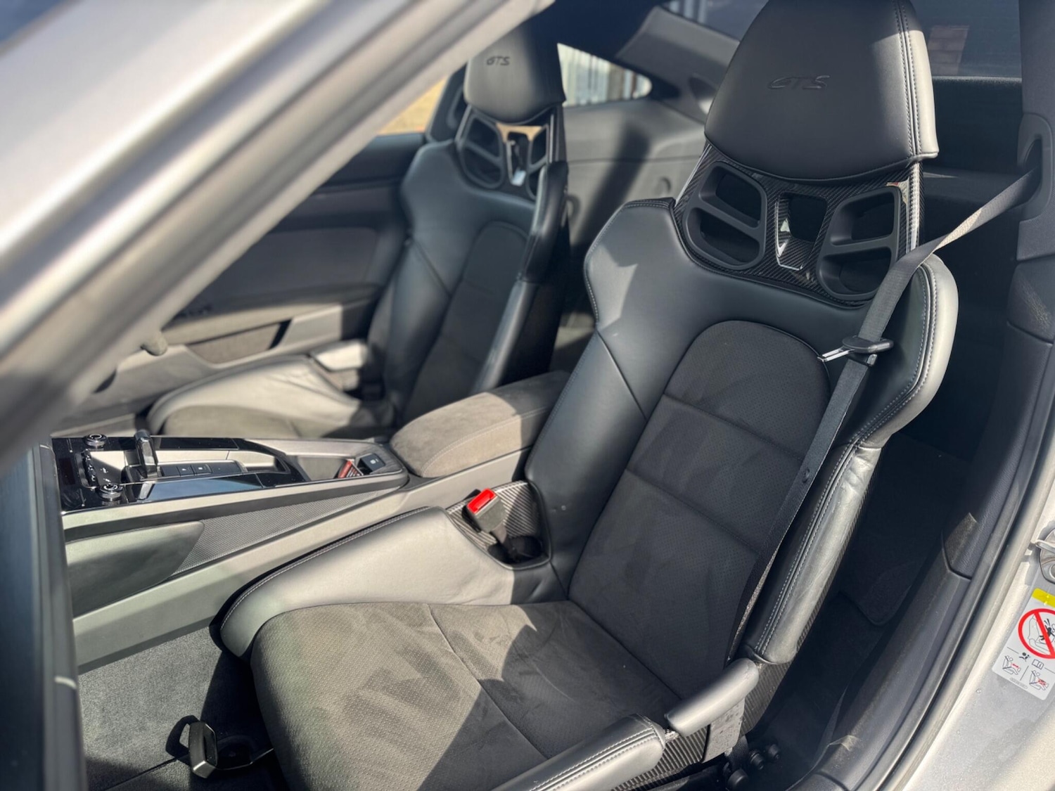 Used Porsche 911 2022 for sale - 76988490: Photo 38