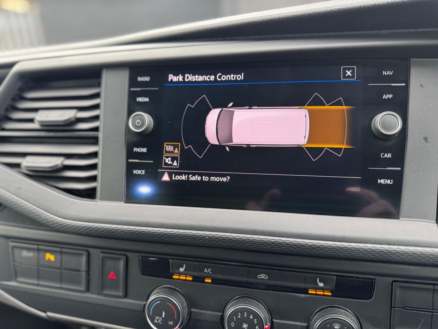 Used Volkswagen Transporter 2020 for sale - 78007479: Photo 31