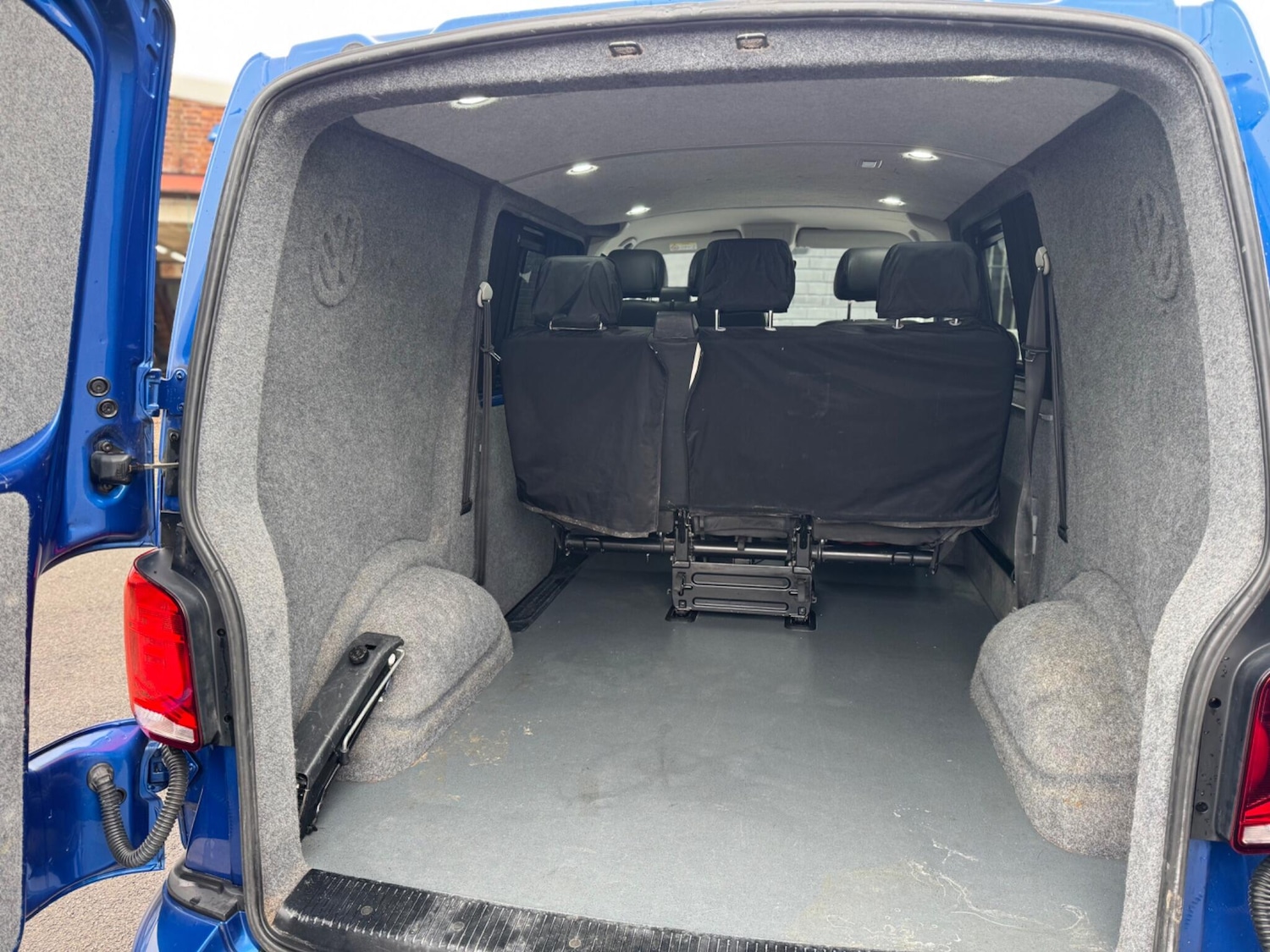 Used Volkswagen Transporter 2020 for sale - 77564894: Photo 28