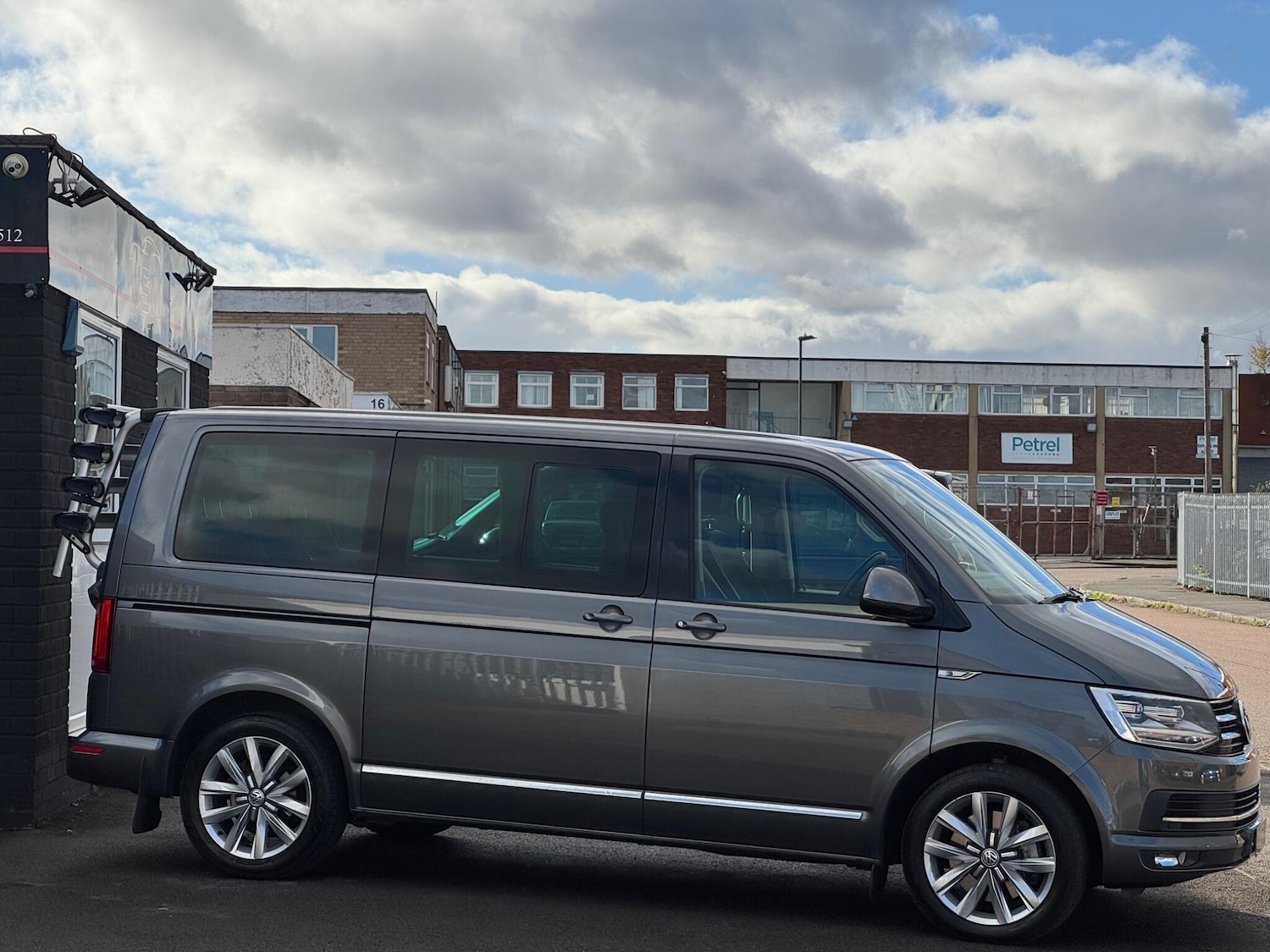 Used Volkswagen Caravelle 2016 for sale - 76457944: Photo 14