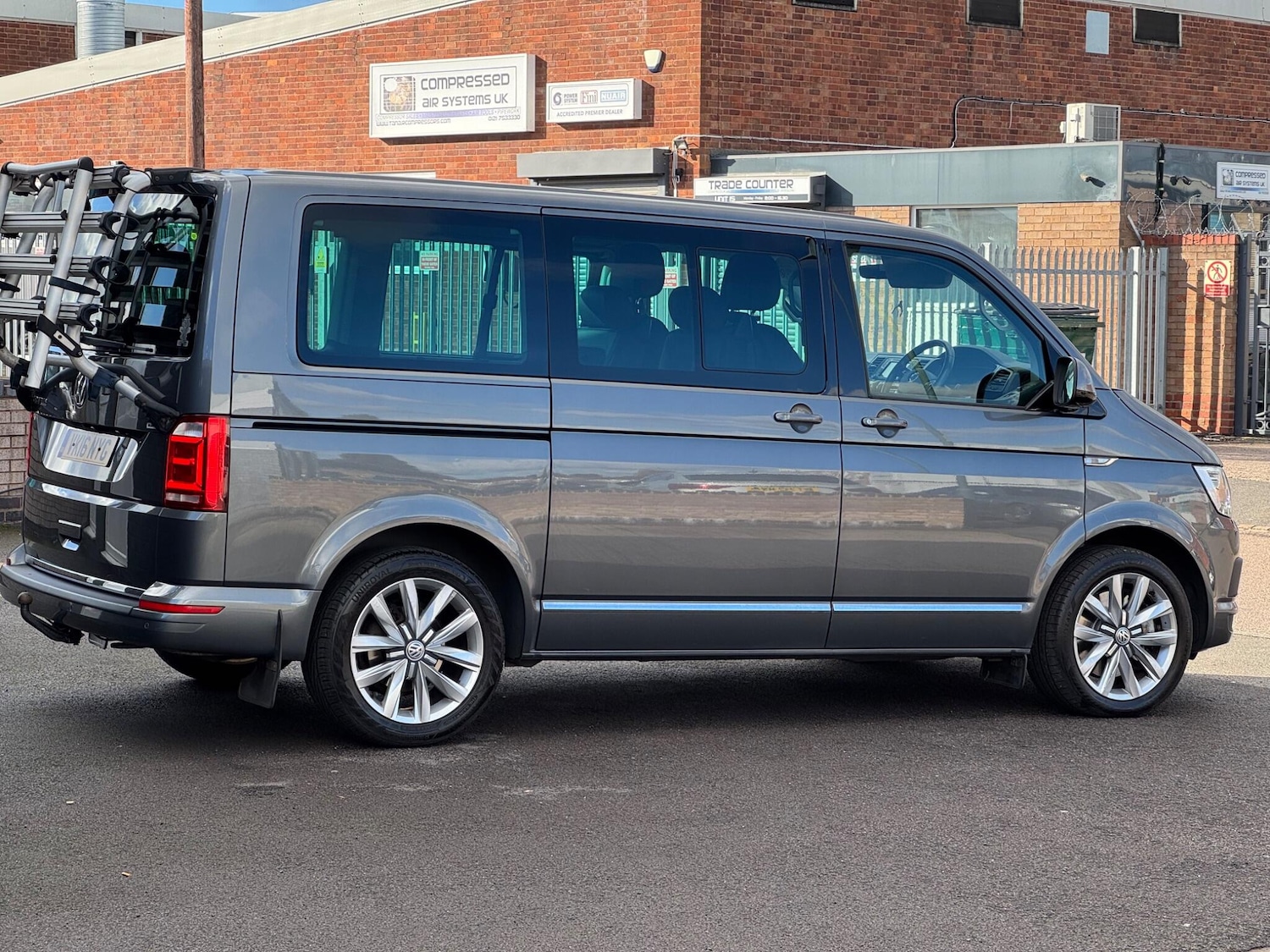 Used Volkswagen Caravelle 2016 for sale - 76457944: Photo 15